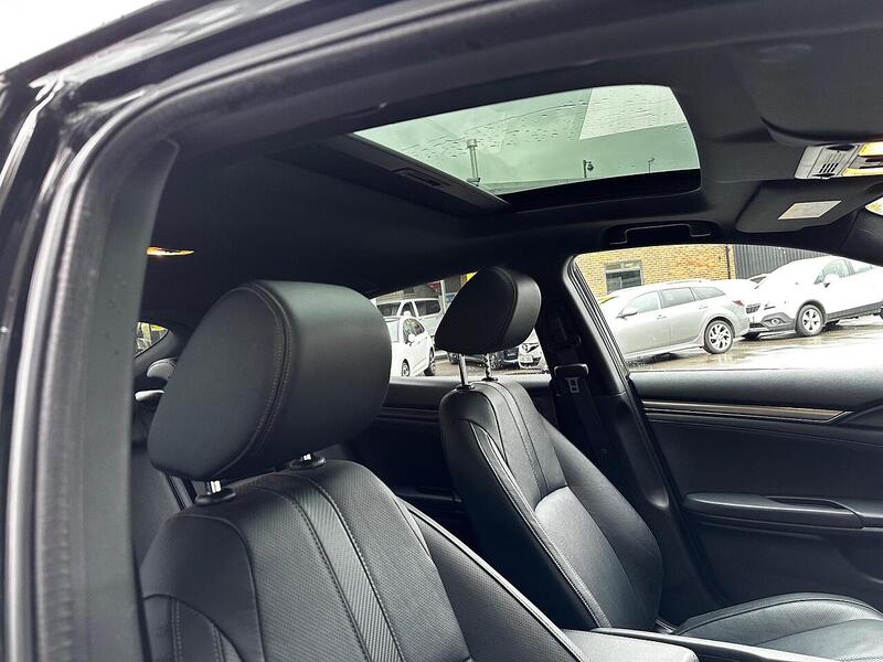 Used Honda Civic 2019 for sale - 77132468: Photo 30