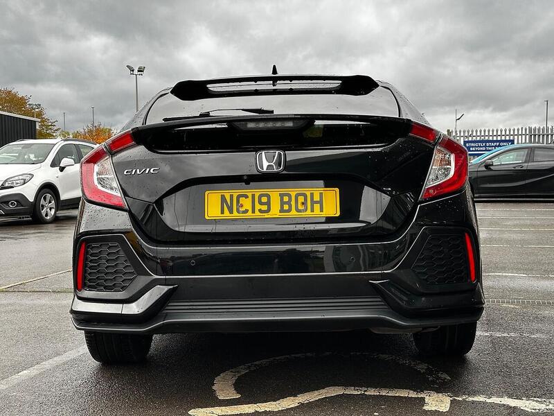 Used Honda Civic 2019 for sale - 77132468: Photo 6