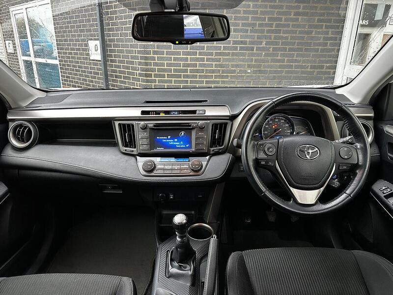 Used Toyota RAV4 2014 for sale - 77288650: Photo 9