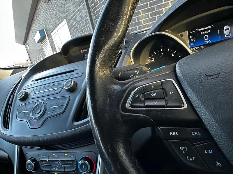 Used Ford Kuga 2017 for sale - 77132522: Photo 11