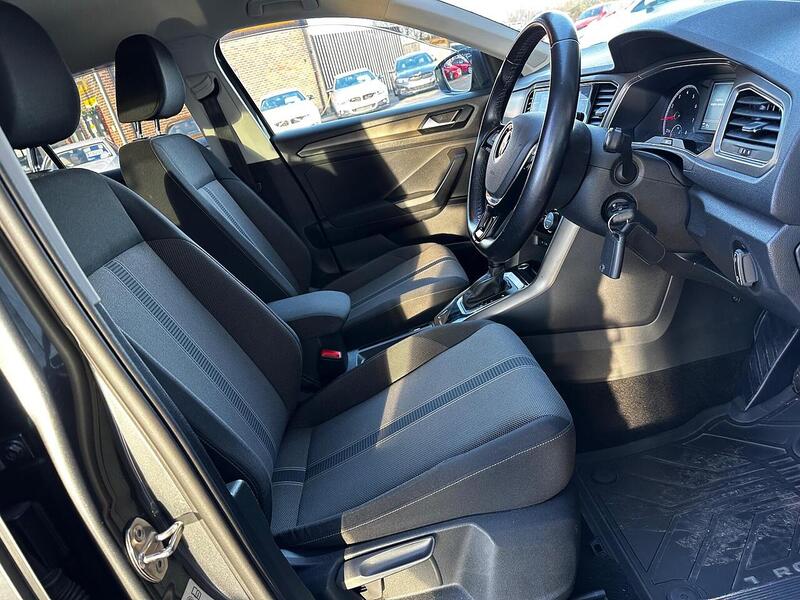 Used Volkswagen T-Roc 2020 for sale - 77132576: Photo 13