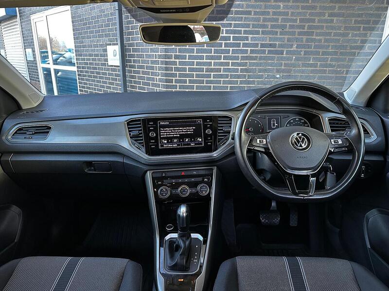 Used Volkswagen T-Roc 2020 for sale - 77132576: Photo 9