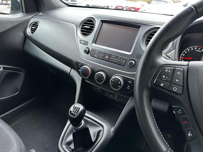 Used Hyundai i10 2018 for sale - 77132499: Photo 12