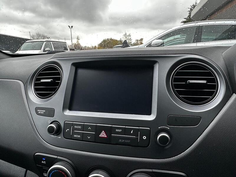 Used Hyundai i10 2018 for sale - 77132499: Photo 23