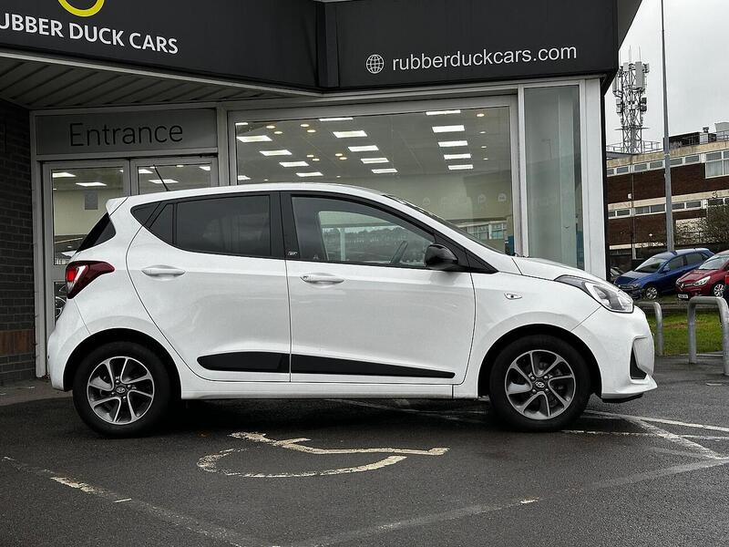 Used Hyundai i10 2018 for sale - 77132499: Photo 8
