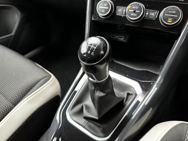 Used Volkswagen T-Roc 2019 for sale - 77530274: Photo 10