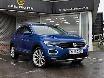 Used Volkswagen T-Roc 2019 for sale - 77530274: Photo