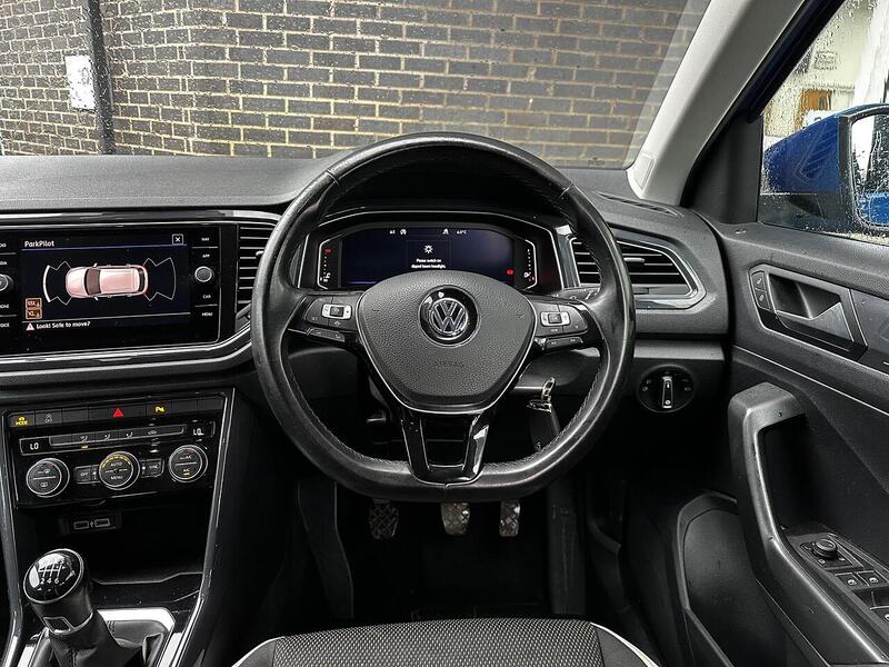 Used Volkswagen T-Roc 2019 for sale - 77530274: Photo 24