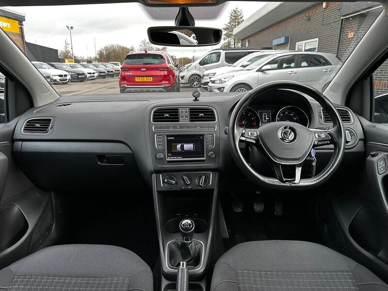 Used Volkswagen Polo 2017 for sale - 77640130: Photo 9