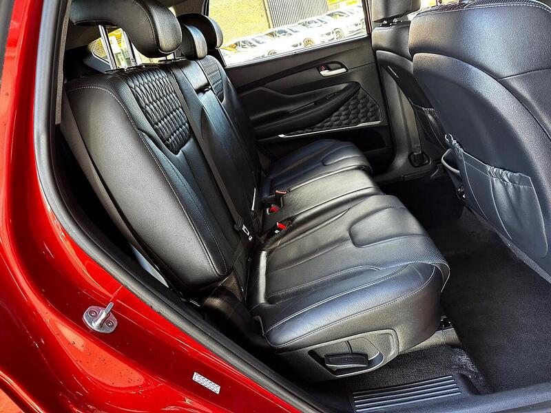 Used Hyundai Santa Fe 2019 for sale - 77132477: Photo 15