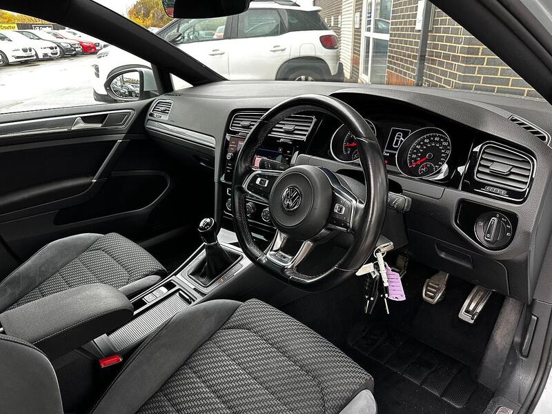 Used Volkswagen Golf 2018 for sale - 77132489: Photo 10