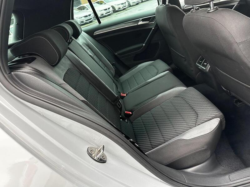 Used Volkswagen Golf 2018 for sale - 77132489: Photo 14