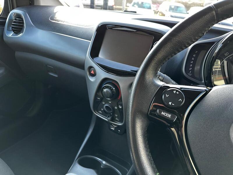 Used Toyota AYGO 2018 for sale - 77781083: Photo 10