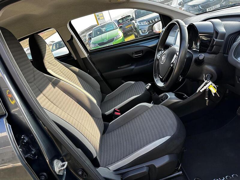 Used Toyota AYGO 2018 for sale - 77781083: Photo 12