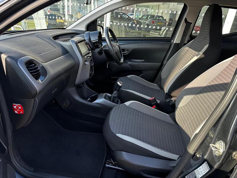 Used Toyota AYGO 2018 for sale - 77781083: Photo 23