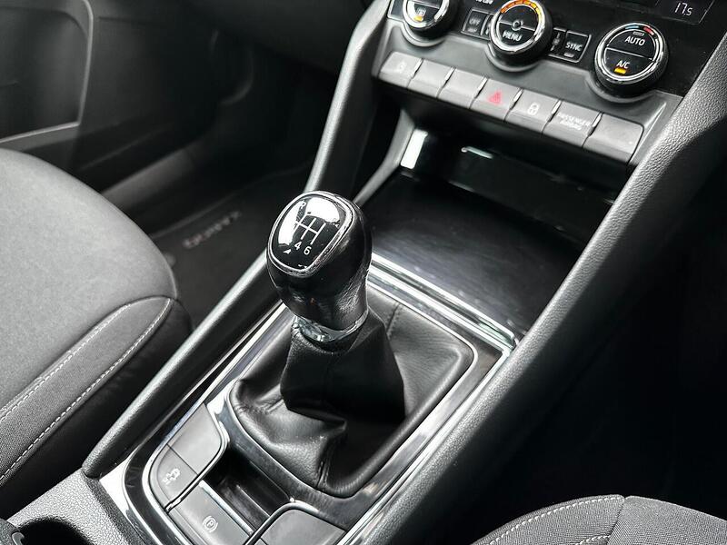 Used Skoda Karoq 2018 for sale - 77132474: Photo 12