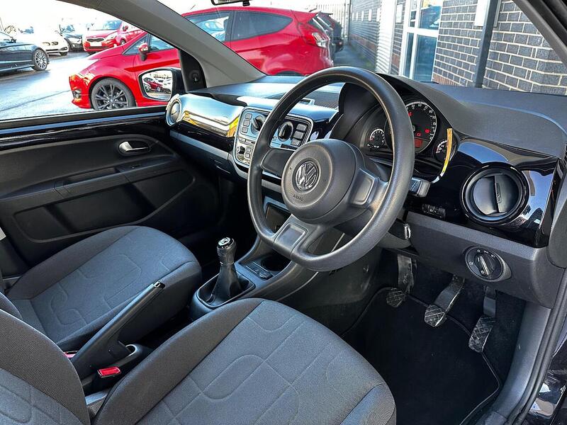Used Volkswagen up! 2016 for sale - 77172787: Photo 14