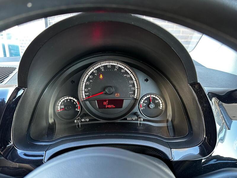 Used Volkswagen up! 2016 for sale - 77172787: Photo 25