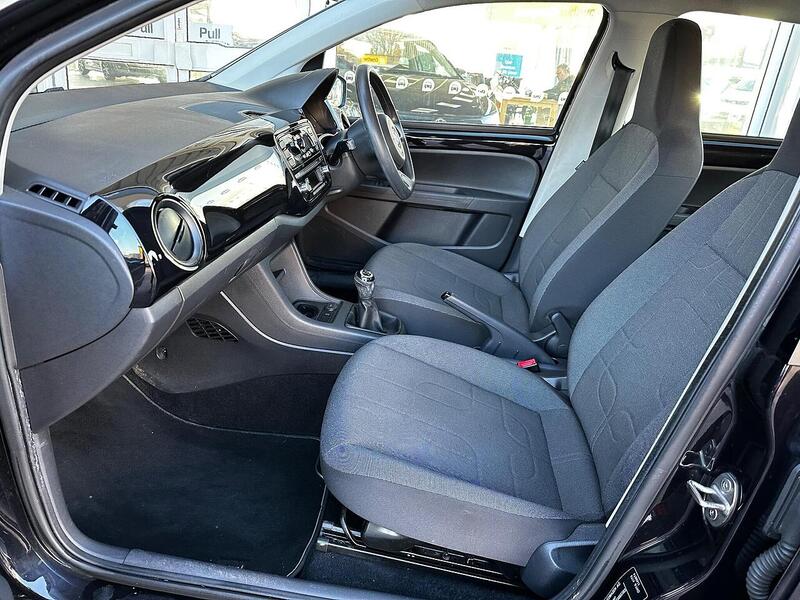 Used Volkswagen up! 2016 for sale - 77172787: Photo 28