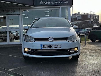 Used Volkswagen Polo 2016 for sale - 77140288: Photo