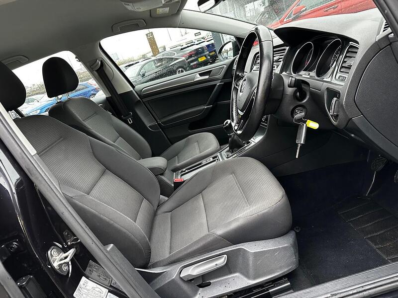 Used Volkswagen Golf 2017 for sale - 77356855: Photo 28