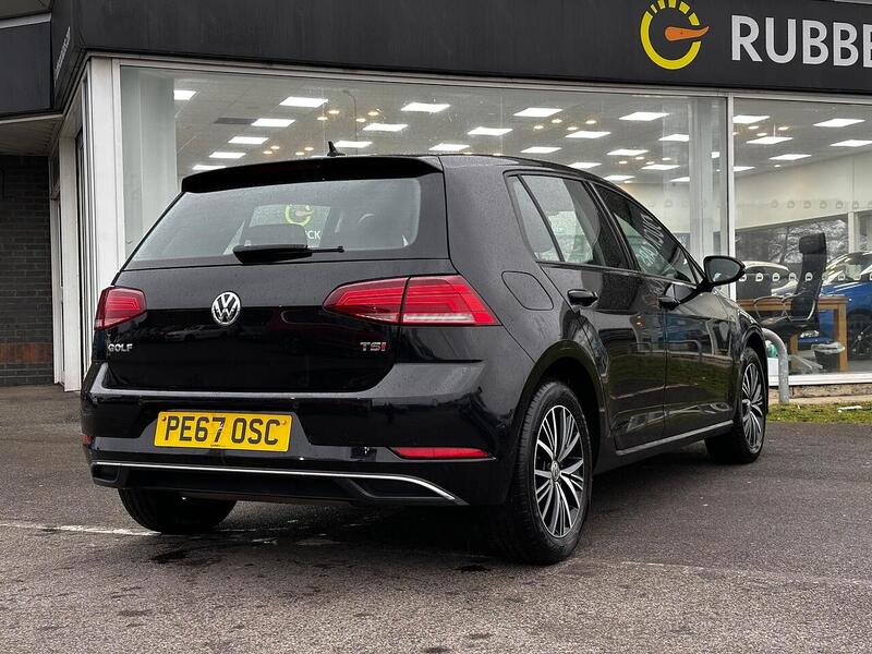 Used Volkswagen Golf 2017 for sale - 77356855: Photo 8