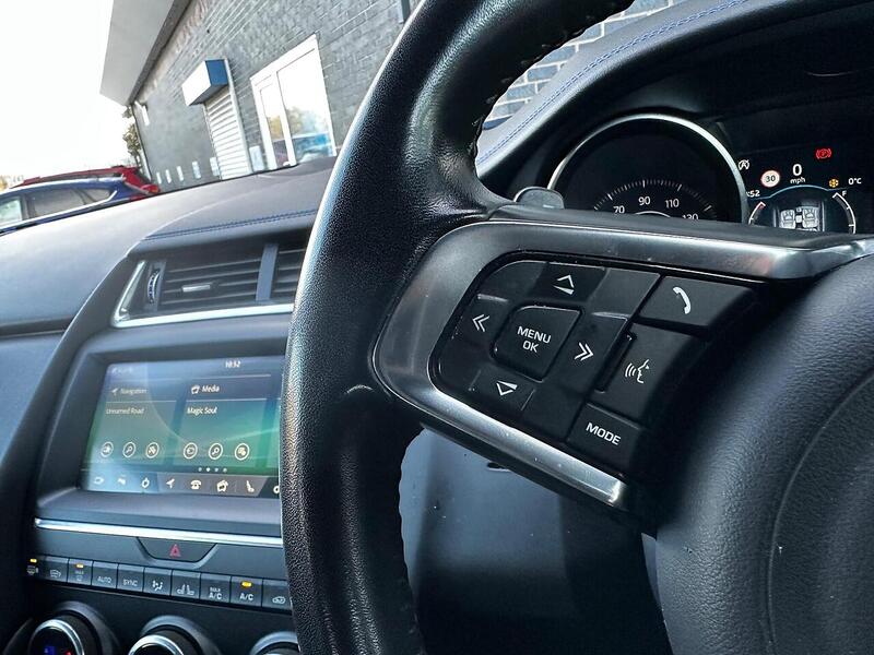 Used Jaguar E-Pace 2019 for sale - 77132506: Photo 16