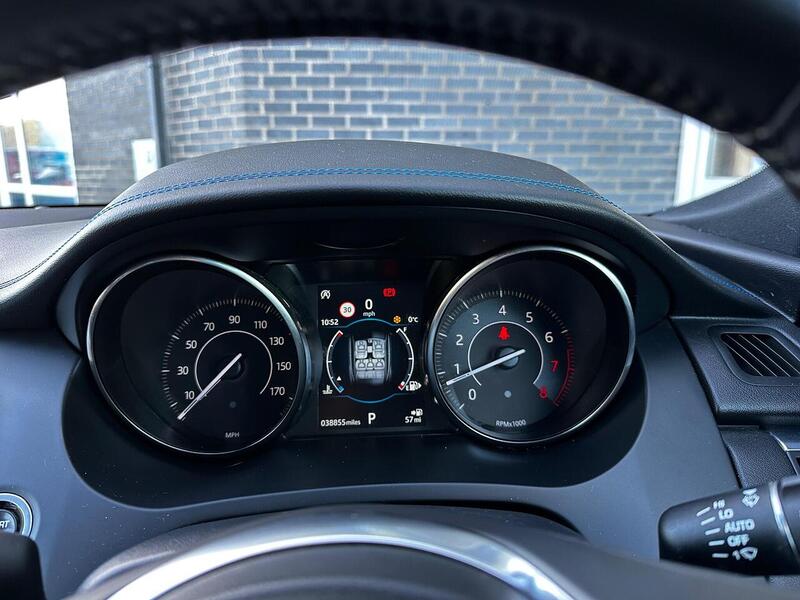 Used Jaguar E-Pace 2019 for sale - 77132506: Photo 32