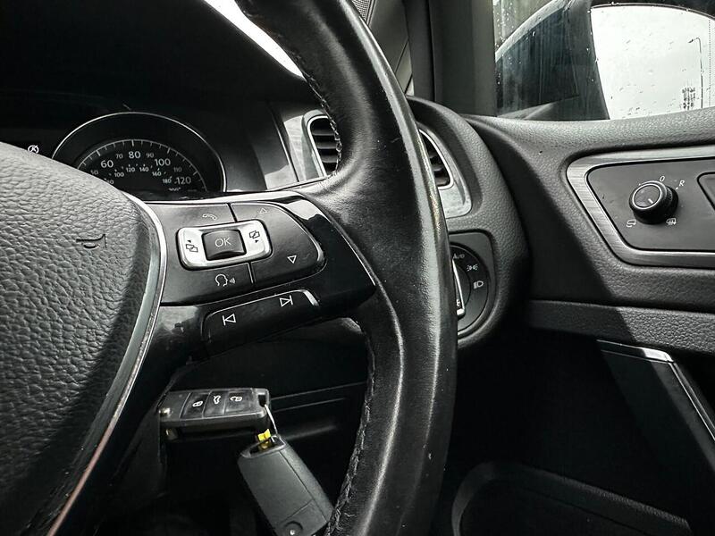 Used Volkswagen Golf 2017 for sale - 78097537: Photo 15