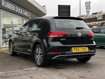 Used Volkswagen Golf 2017 for sale - 78097537: Photo