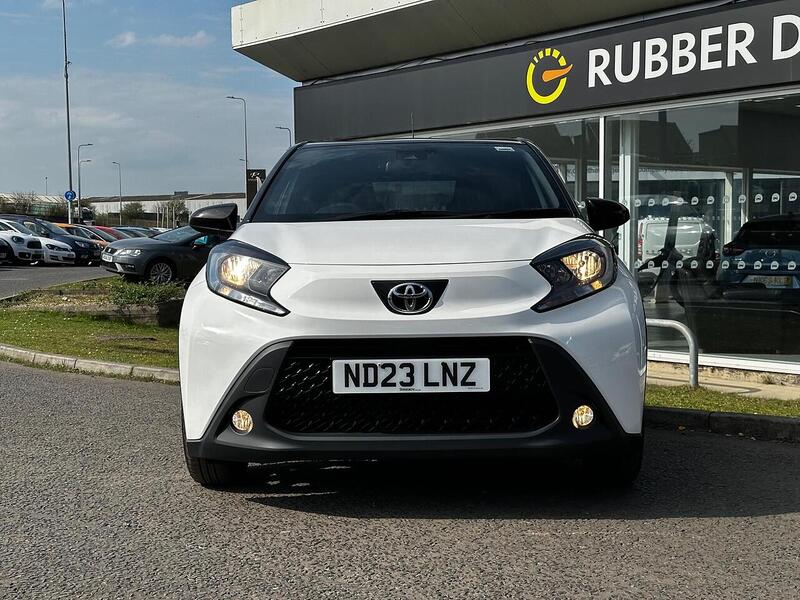 Used Toyota Aygo X 2023 for sale - 78168023: Photo 2