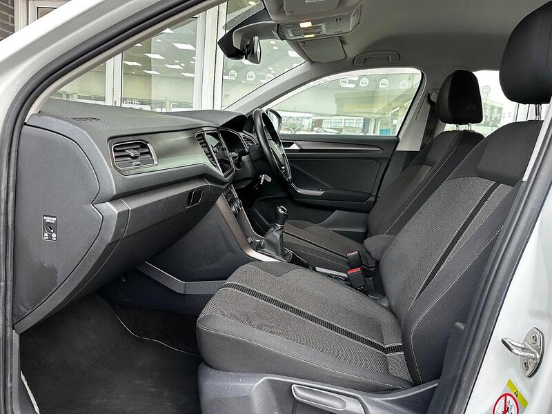 Used Volkswagen T-Roc 2018 for sale - 77132562: Photo 26