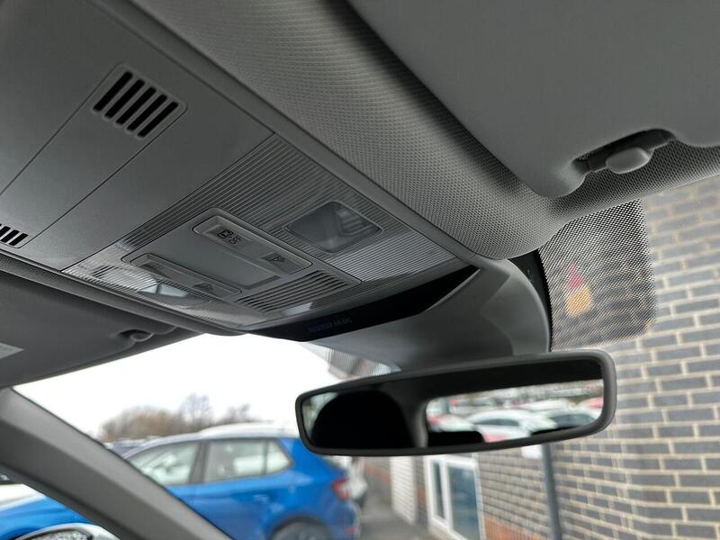 Used Volkswagen T-Roc 2018 for sale - 77132562: Photo 27