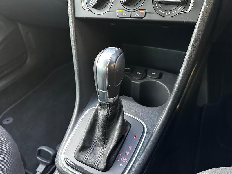 Used Volkswagen Polo 2016 for sale - 77432625: Photo 12