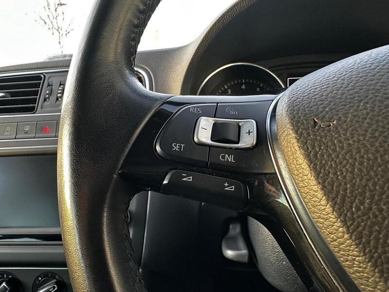 Used Volkswagen Polo 2016 for sale - 77432625: Photo 17