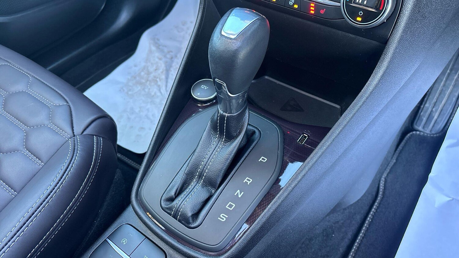 Used Ford Fiesta 2019 for sale - 76772808: Photo 31