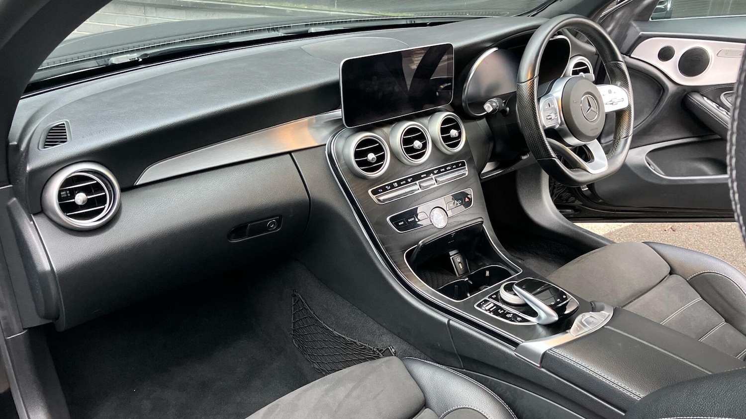 Used Mercedes-Benz C Class 2020 for sale - 77496925: Photo 8