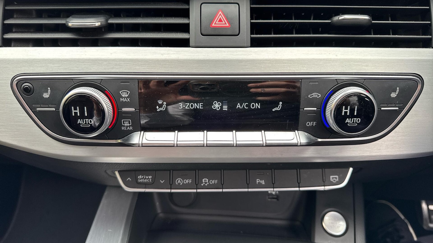 Used Audi A4 Avant for sale - 77993320: Photo 21