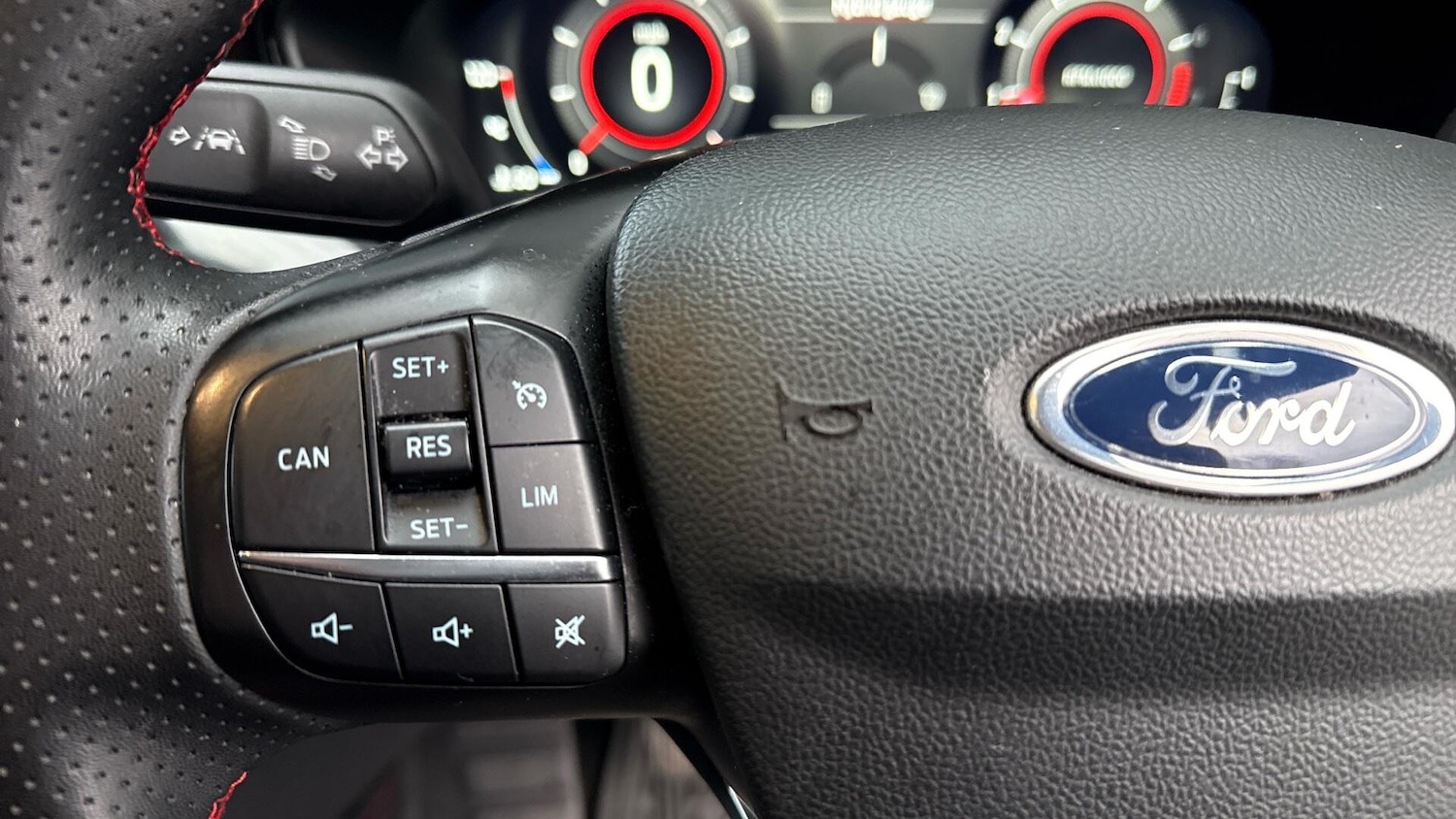 Used Ford Focus 2021 for sale - 77216055: Photo 12