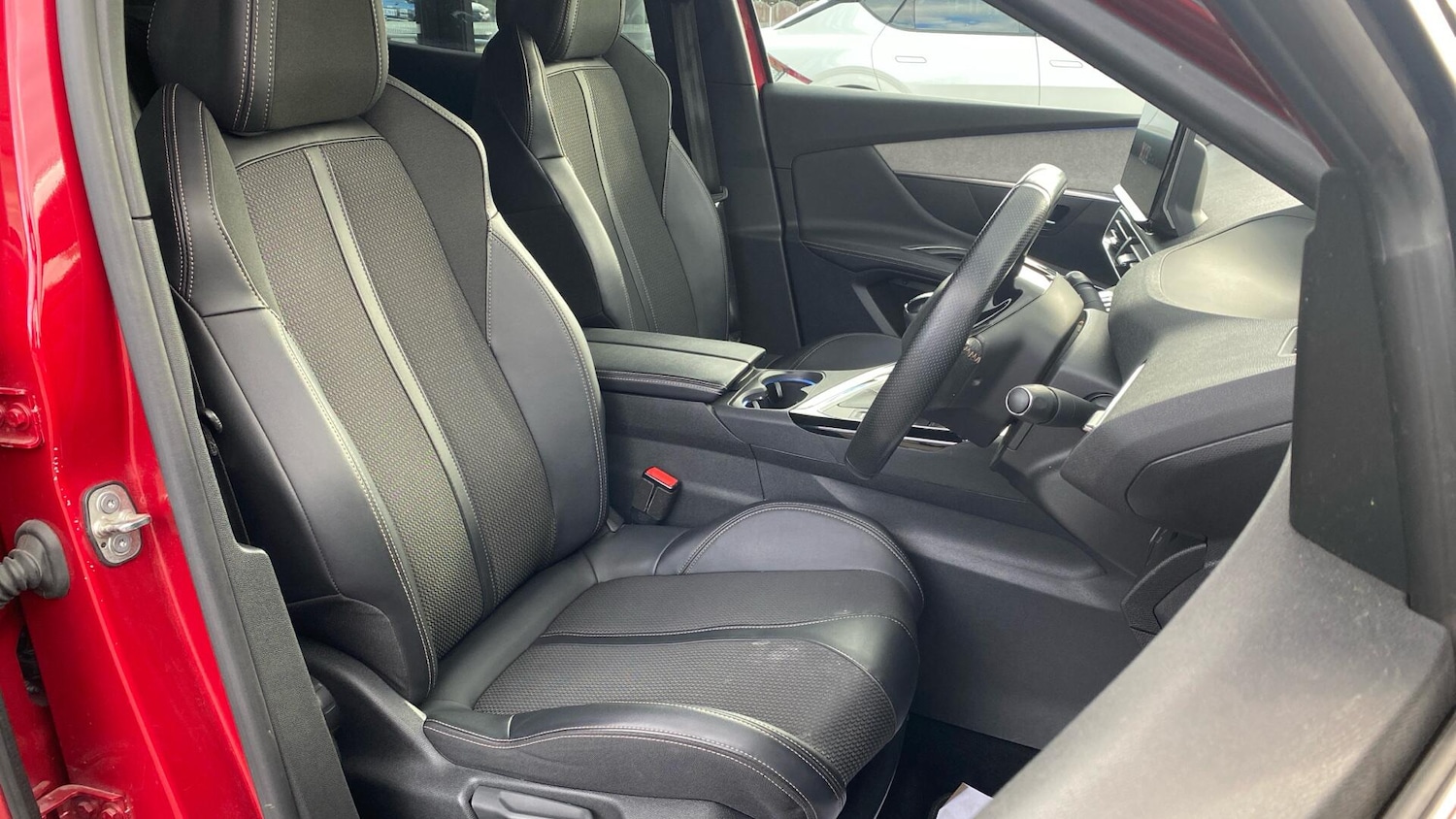 Used Peugeot 3008 2022 for sale - 76976011: Photo 13