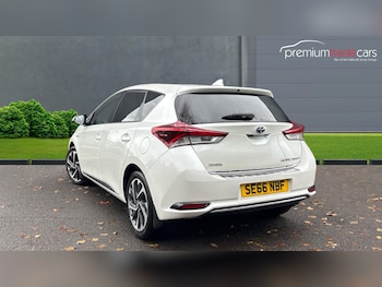Used Toyota Auris 2017 for sale - 76772761: Photo