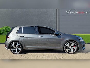 Used Volkswagen Golf 2019 for sale - 77320202: Photo