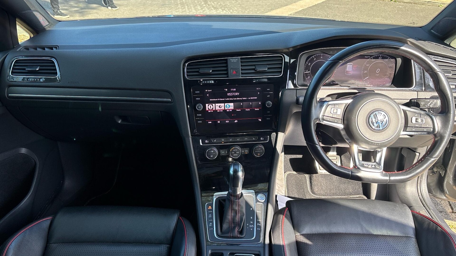 Used Volkswagen Golf 2019 for sale - 77320202: Photo 4