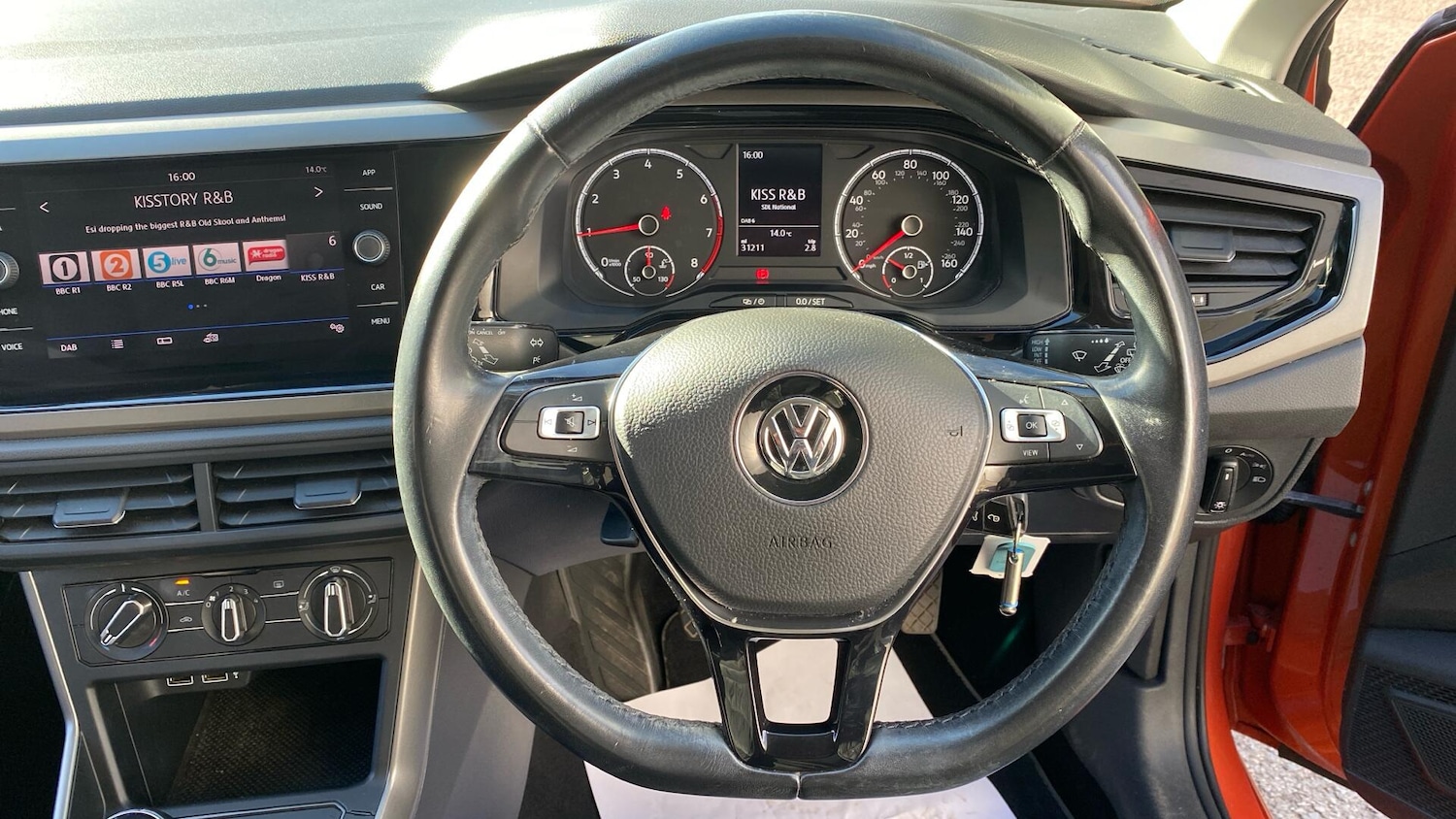 Used Volkswagen Polo 2018 for sale - 76772792: Photo 7