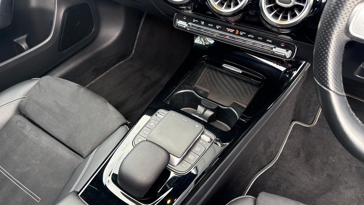 Used Mercedes-Benz A-Class 2021 for sale - 77040240: Photo 10