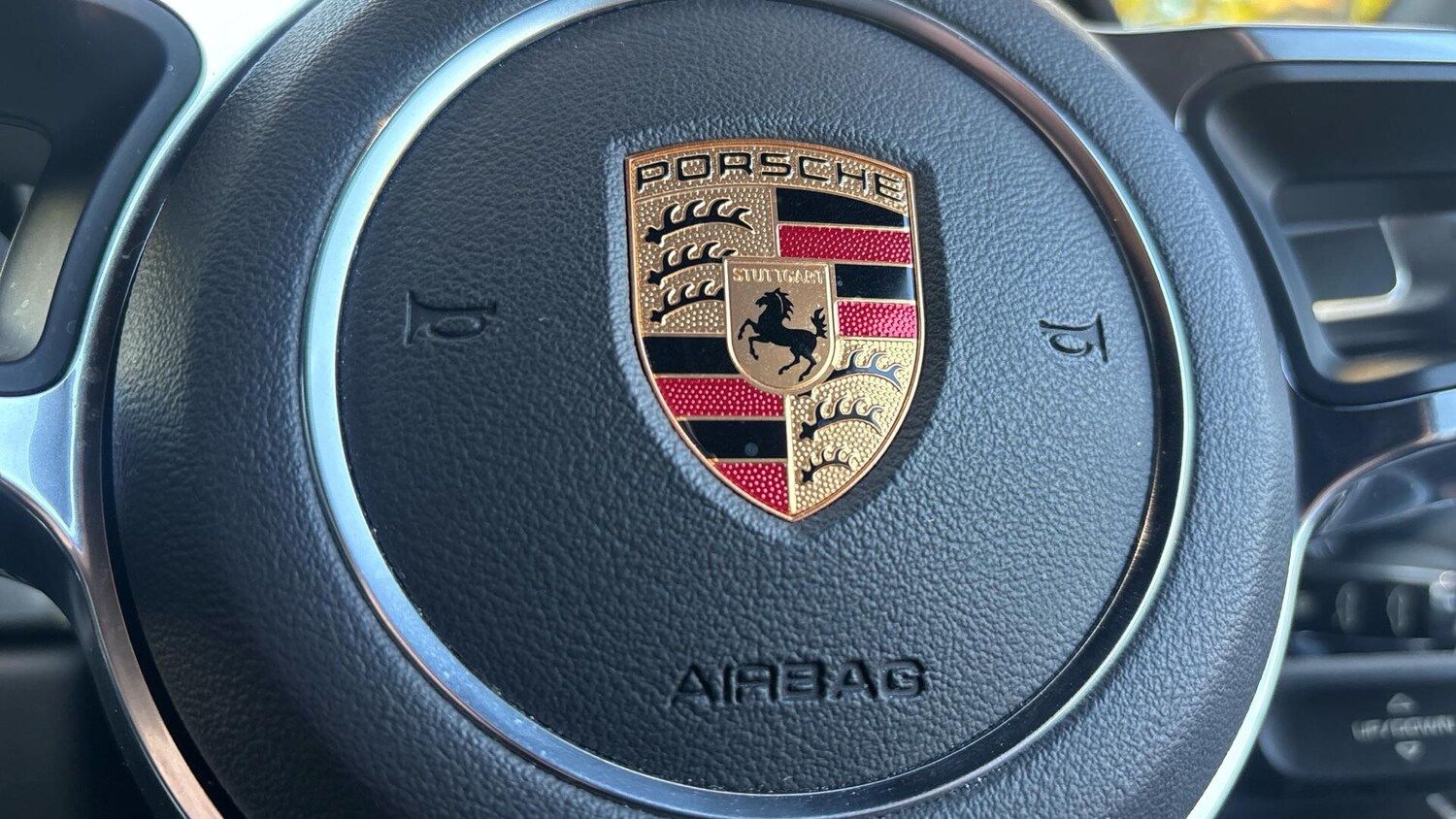 Used Porsche Cayman 2018 for sale - 76772805: Photo 29