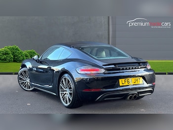 Used Porsche Cayman 2018 for sale - 76772805: Photo