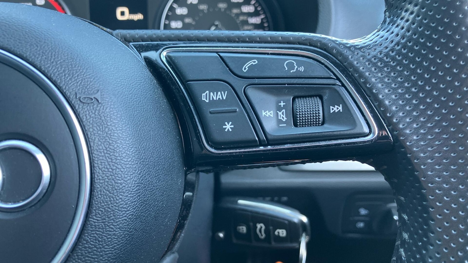 Used Audi A3 Cabriolet 2017 for sale - 77587201: Photo 15