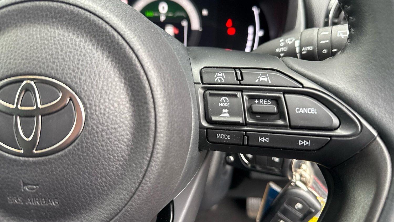 Used Toyota Yaris 2024 for sale - 76772807: Photo 13