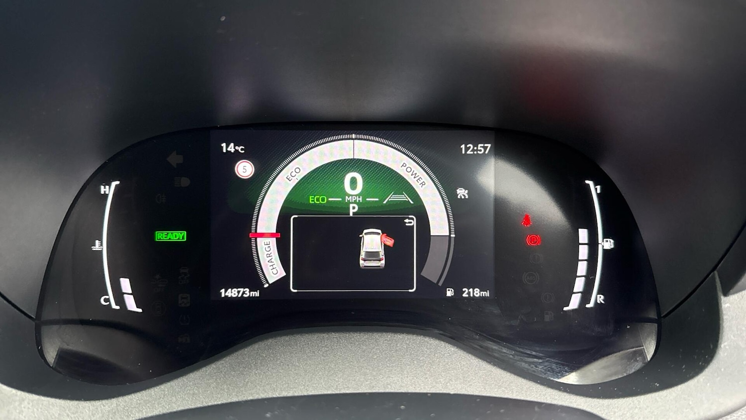 Used Toyota Yaris 2024 for sale - 76772807: Photo 16